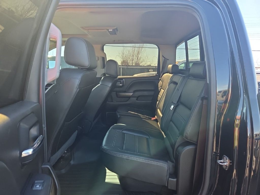 2018 GMC Sierra Image 5