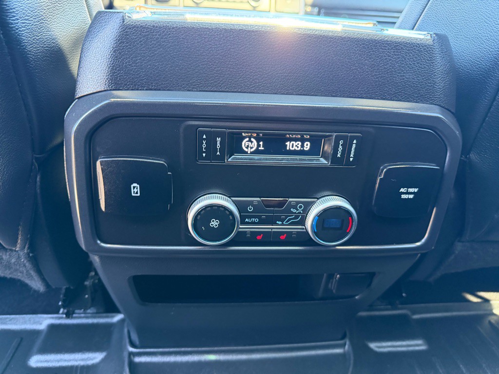 2020 Ford Expedition Image 38