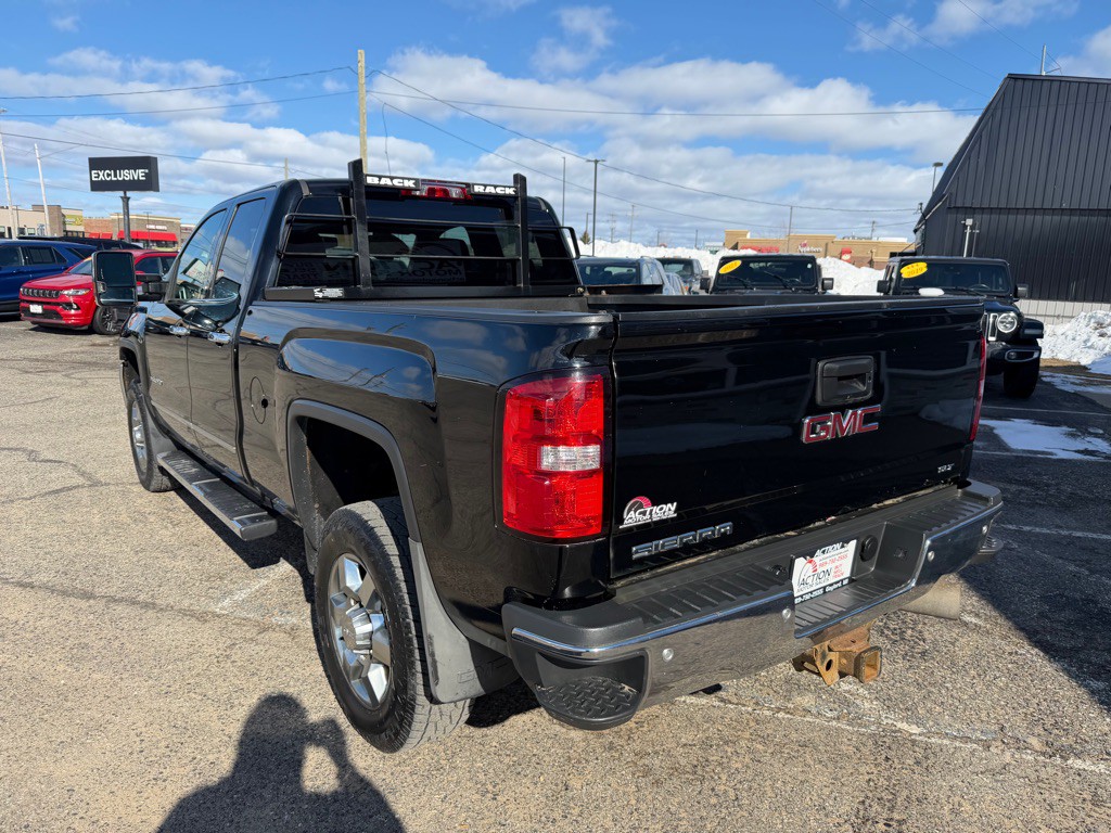 2018 GMC Sierra 2500 Image 3