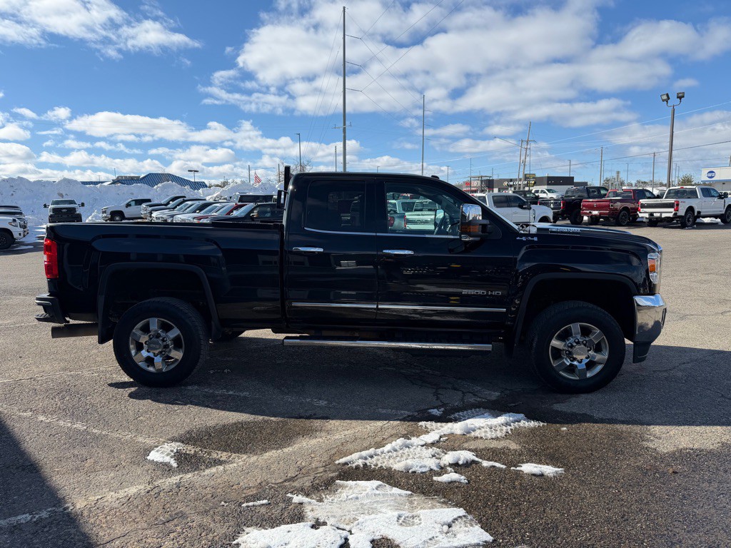 2018 GMC Sierra 2500 Image 6