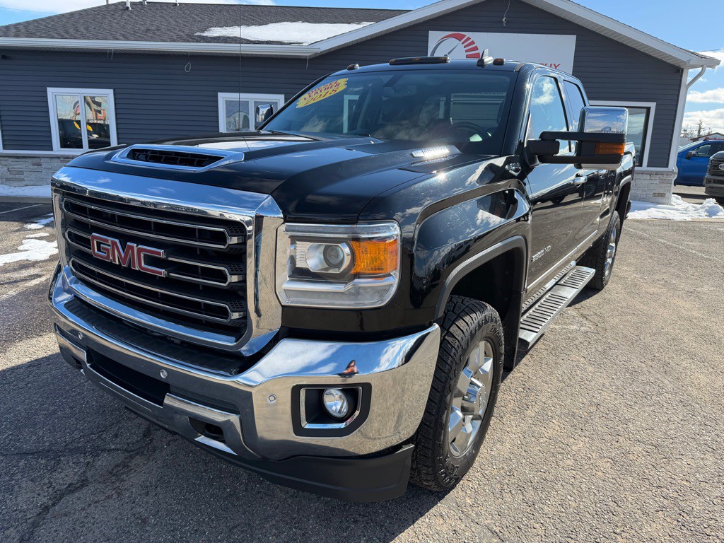 2018 GMC Sierra 2500 Image 9