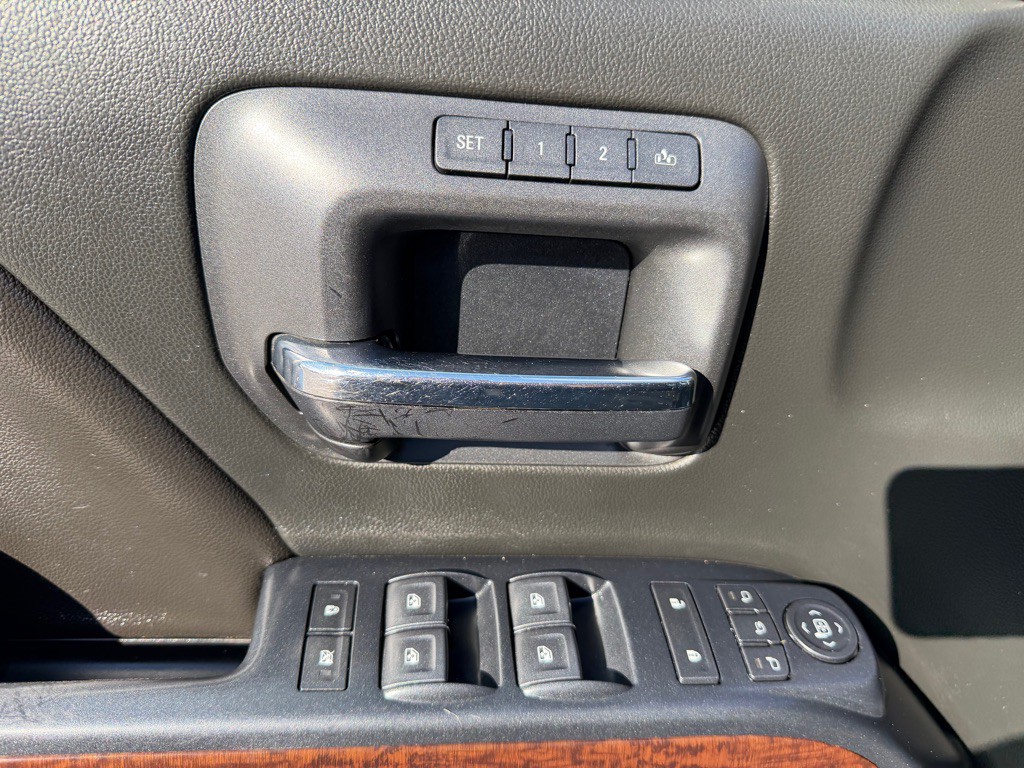 2018 GMC Sierra 2500 Image 14