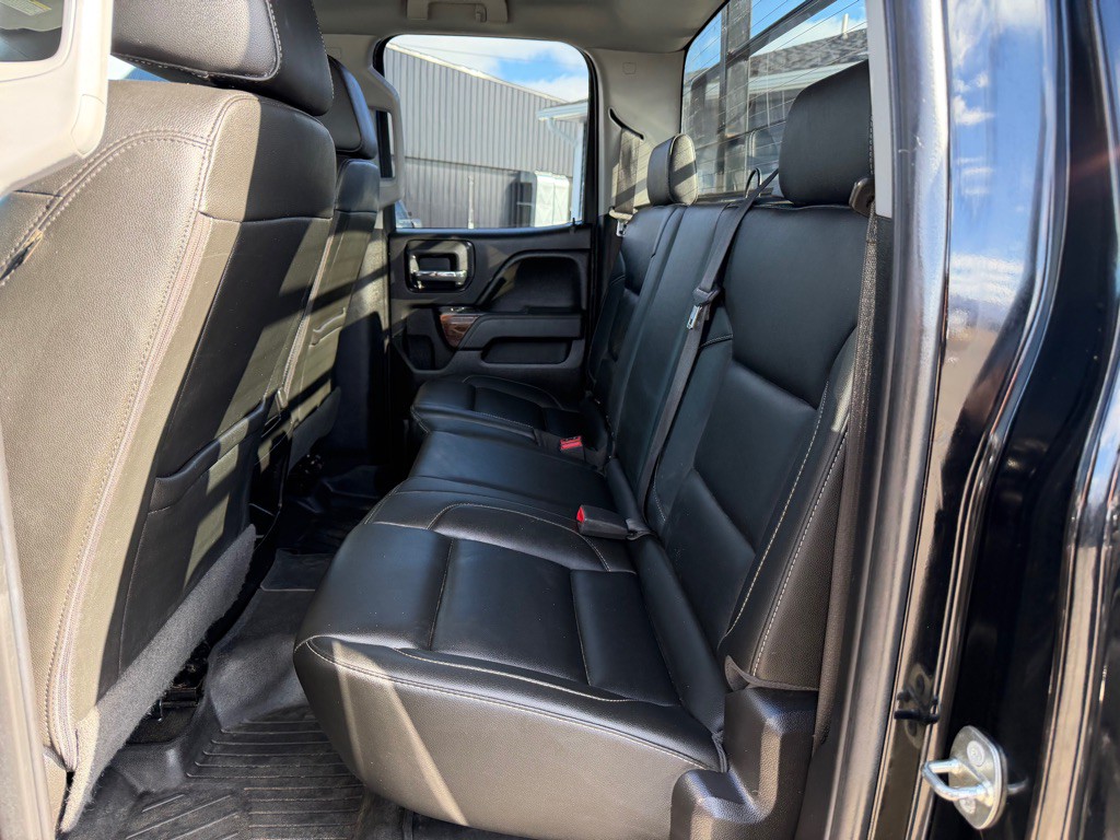 2018 GMC Sierra 2500 Image 40