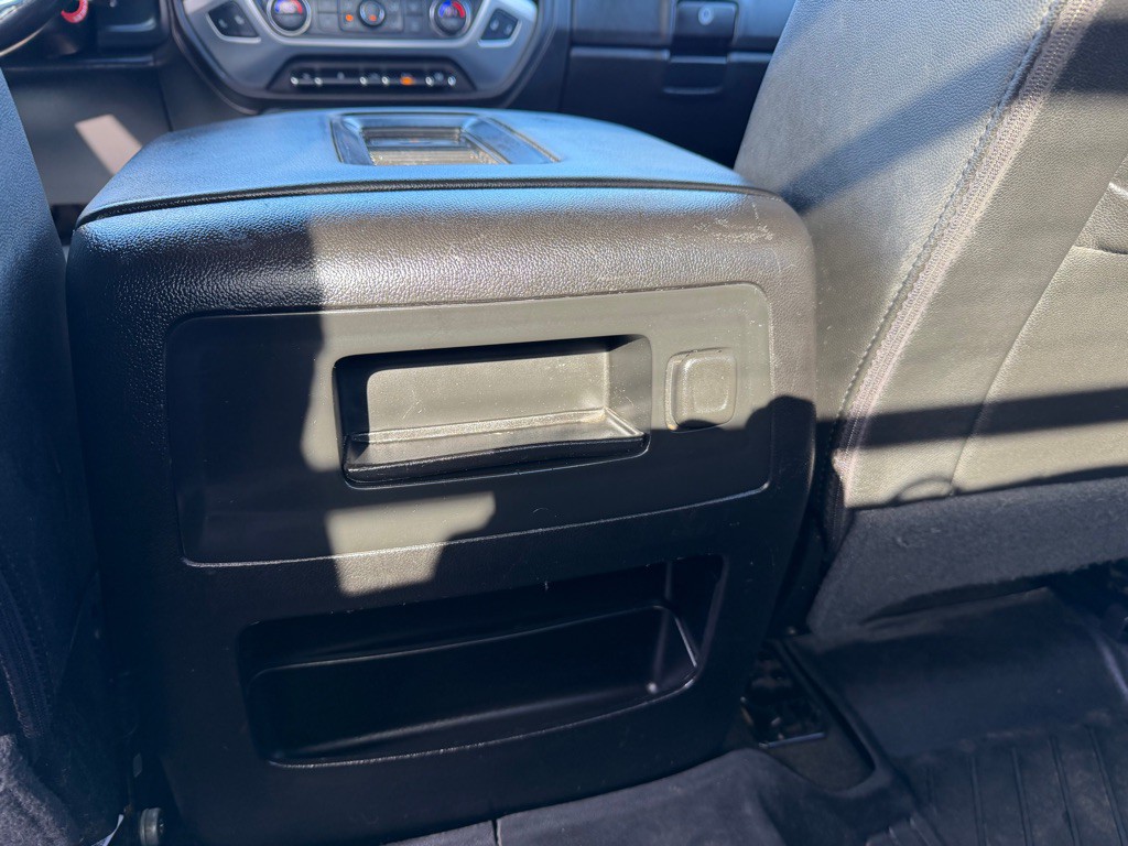 2018 GMC Sierra 2500 Image 41