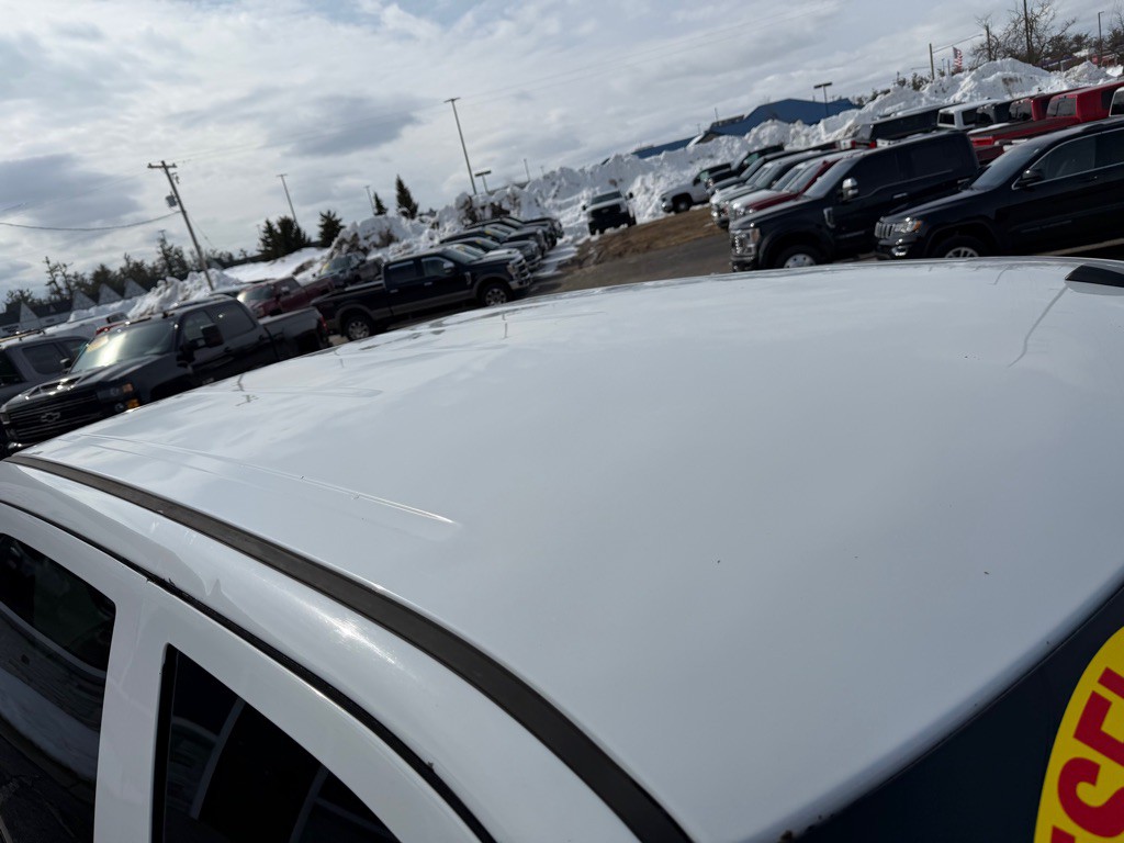 2015 RAM 3500 Image 30