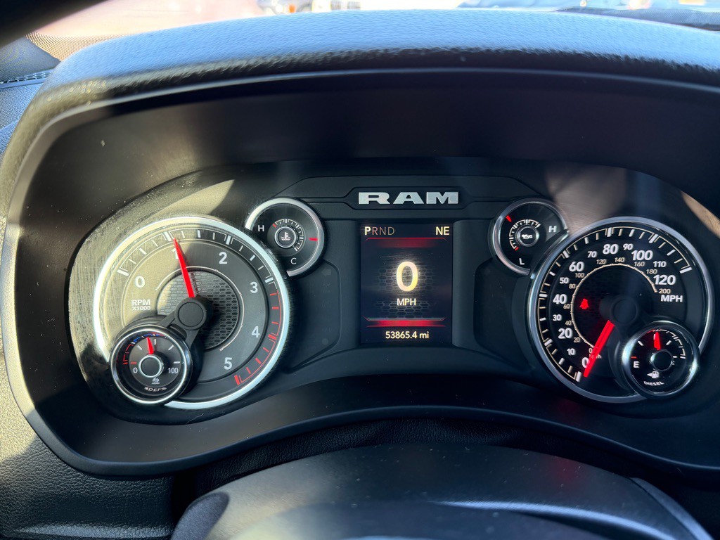 2024 RAM 3500 Image 22