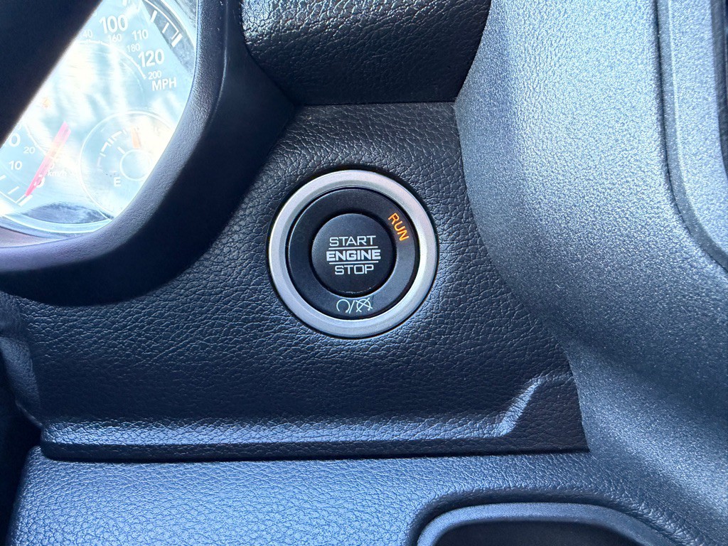 2024 RAM 3500 Image 23