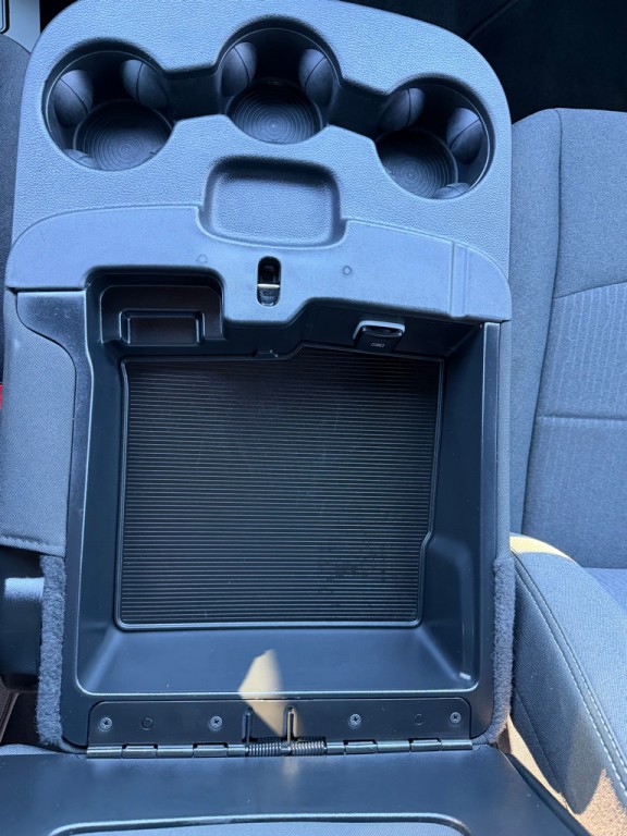 2024 RAM 3500 Image 33