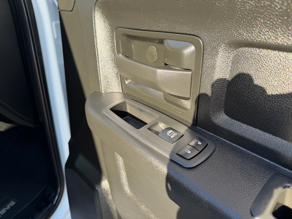 2024 RAM 3500 Image 54