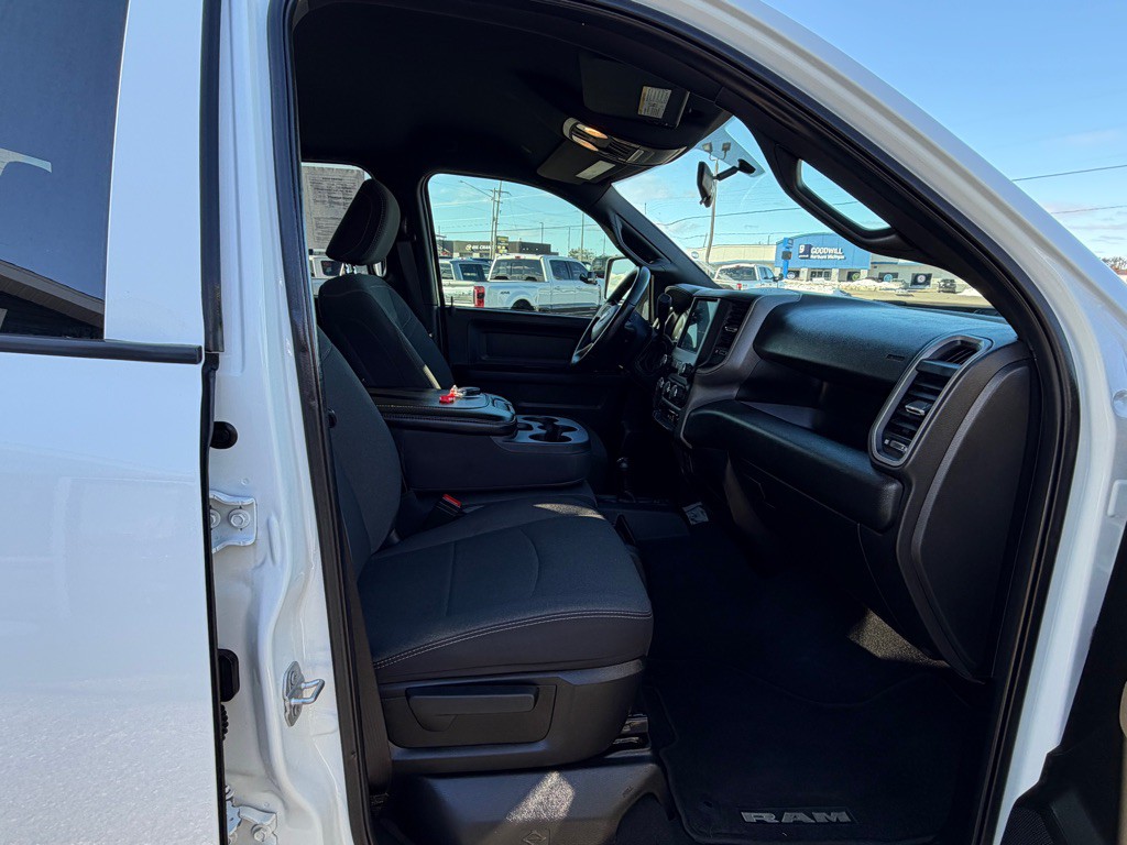 2024 RAM 3500 Image 56