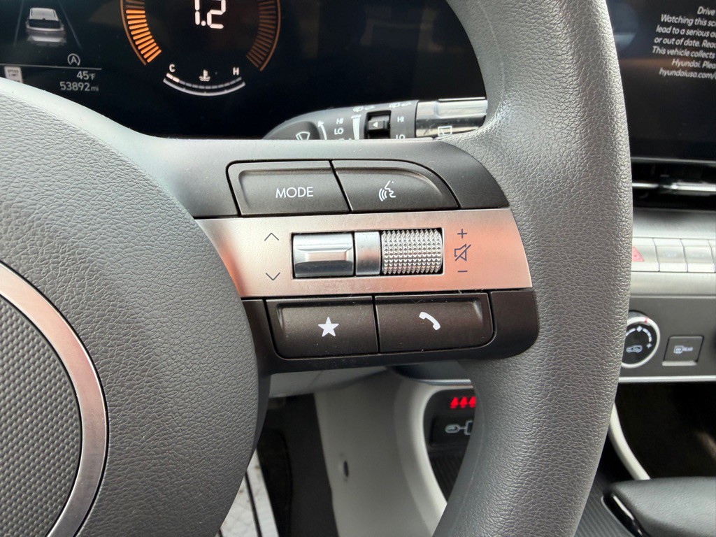 2024 Hyundai Kona Image 17