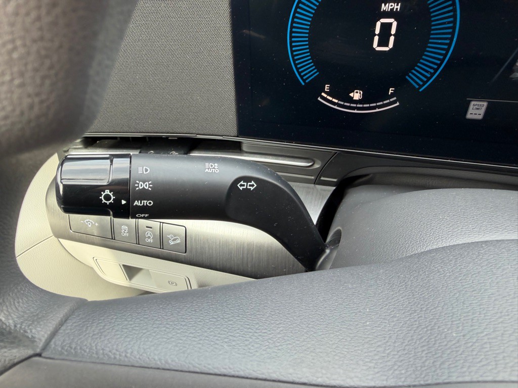 2024 Hyundai Kona Image 19