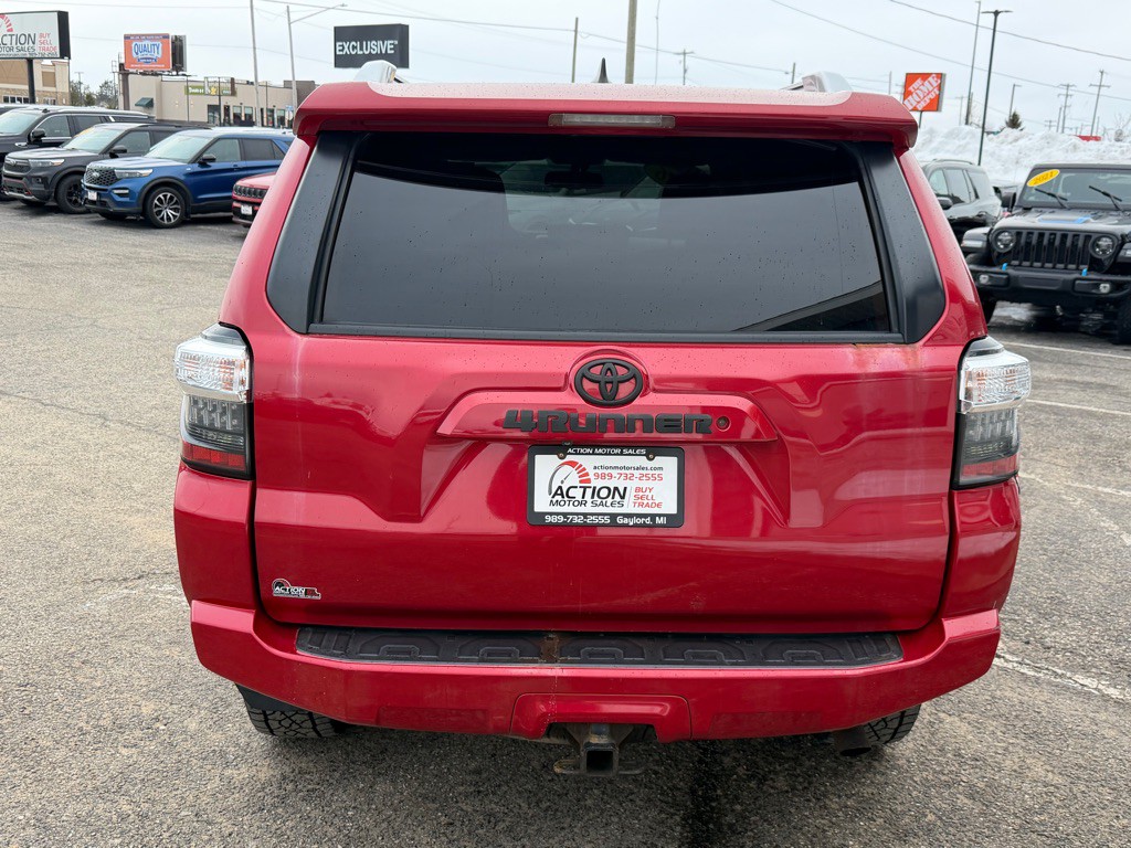 2016 Toyota 4Runner Image 4
