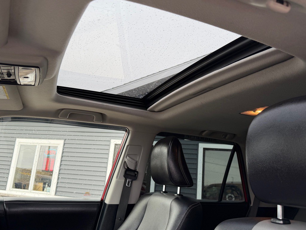 2016 Toyota 4Runner Image 15