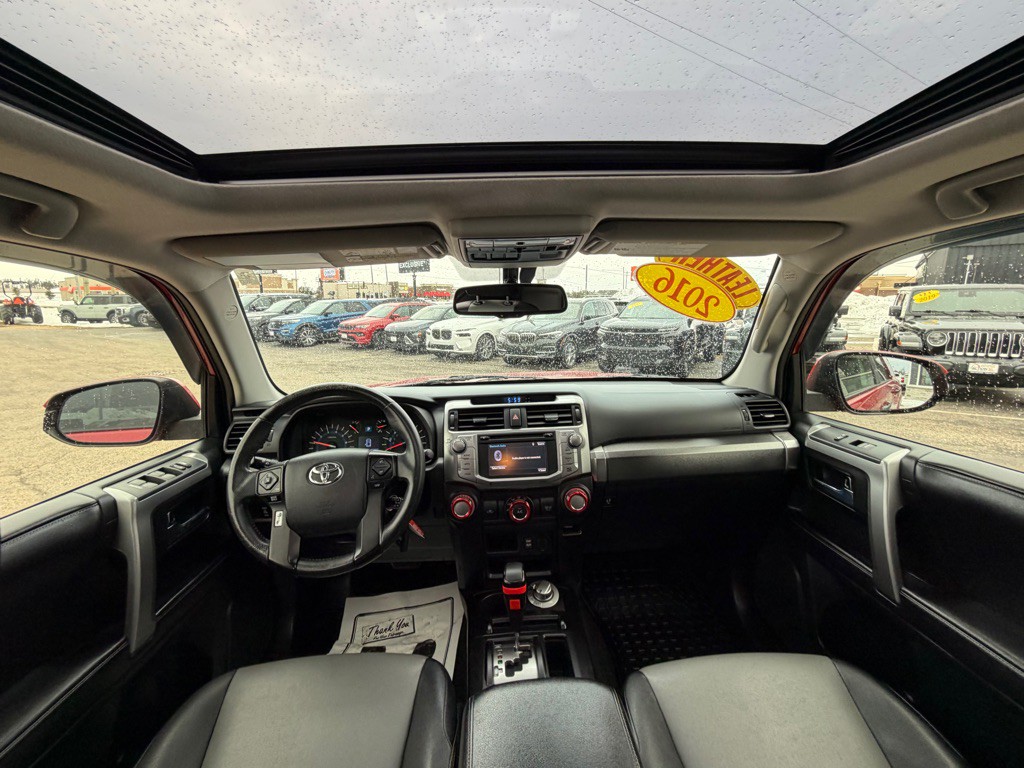 2016 Toyota 4Runner Image 44