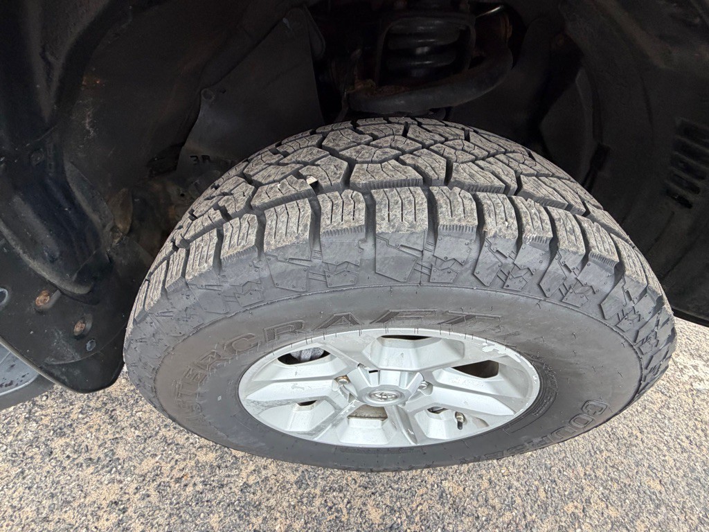 2016 Toyota 4Runner Image 67