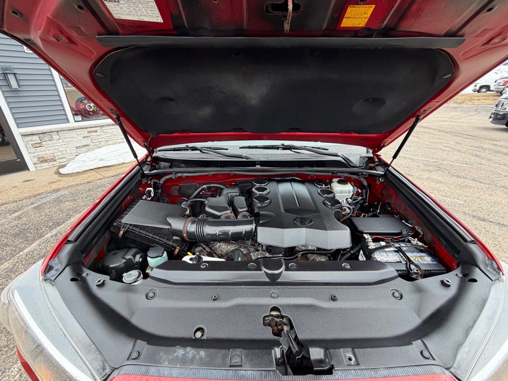 2016 Toyota 4Runner Image 69