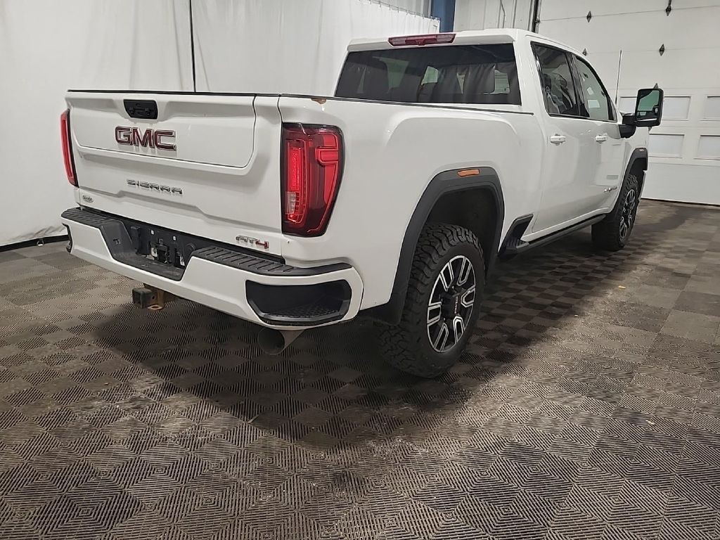 2023 GMC Sierra 2500 Image 3