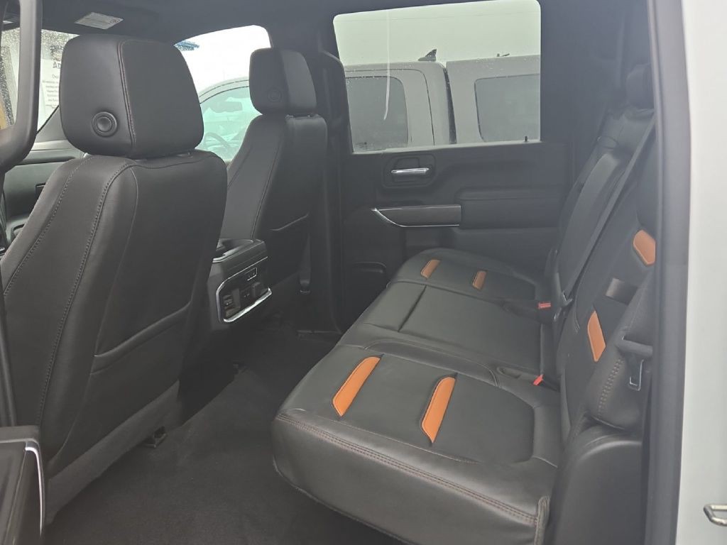 2023 GMC Sierra 2500 Image 6