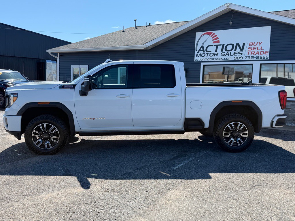 2023 GMC Sierra 2500 Image 2