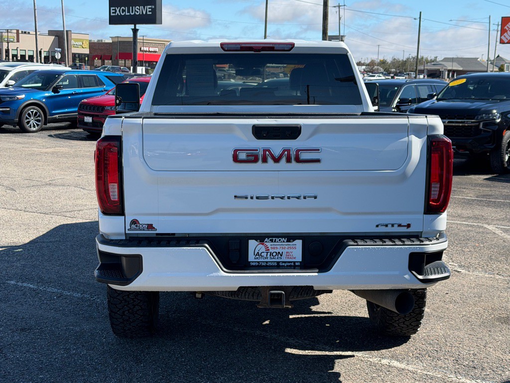 2023 GMC Sierra 2500 Image 4
