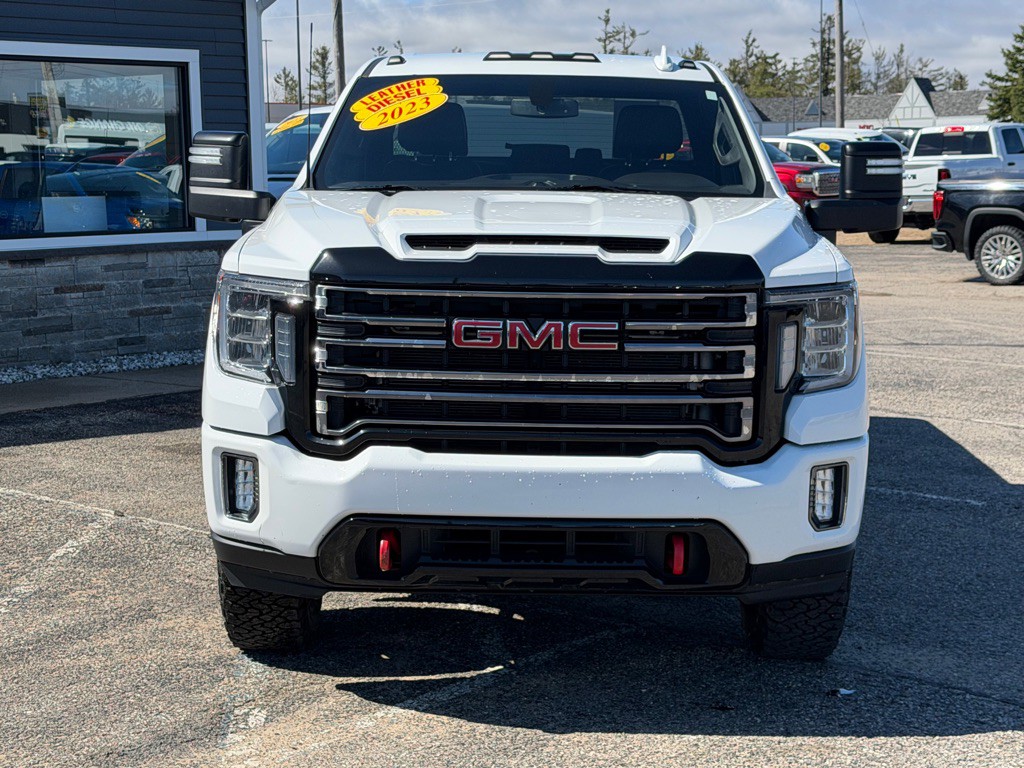 2023 GMC Sierra 2500 Image 8