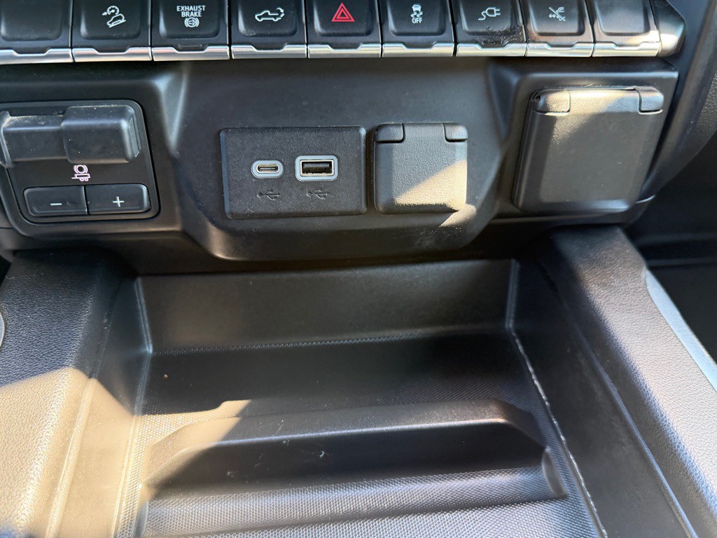 2023 GMC Sierra 2500 Image 31