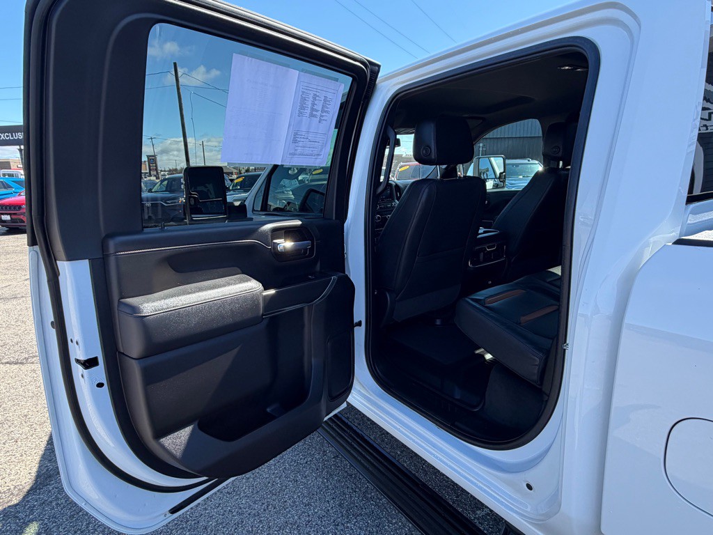 2023 GMC Sierra 2500 Image 38