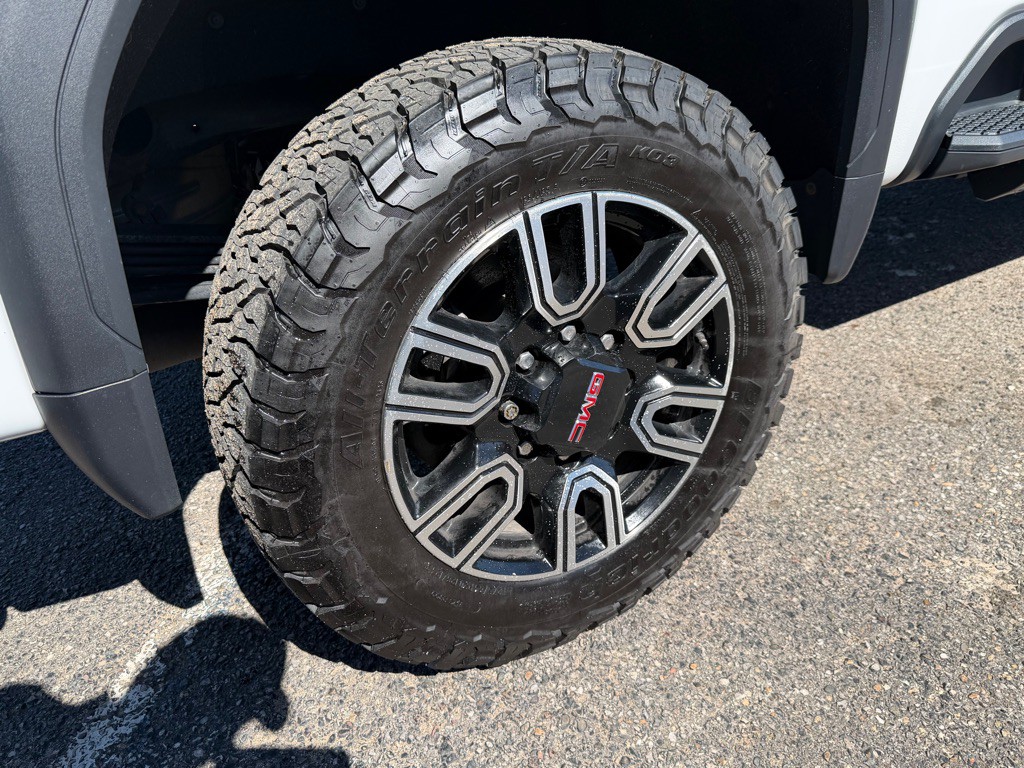 2023 GMC Sierra 2500 Image 60