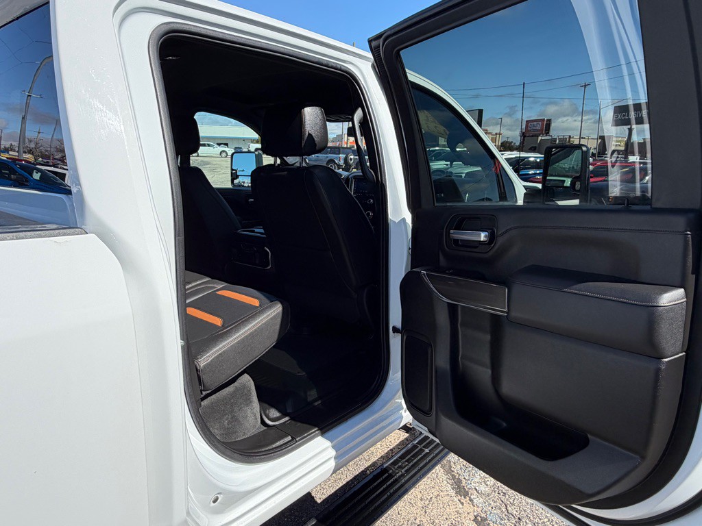 2023 GMC Sierra 2500 Image 62