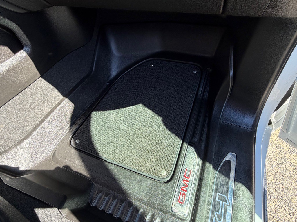 2023 GMC Sierra 2500 Image 76