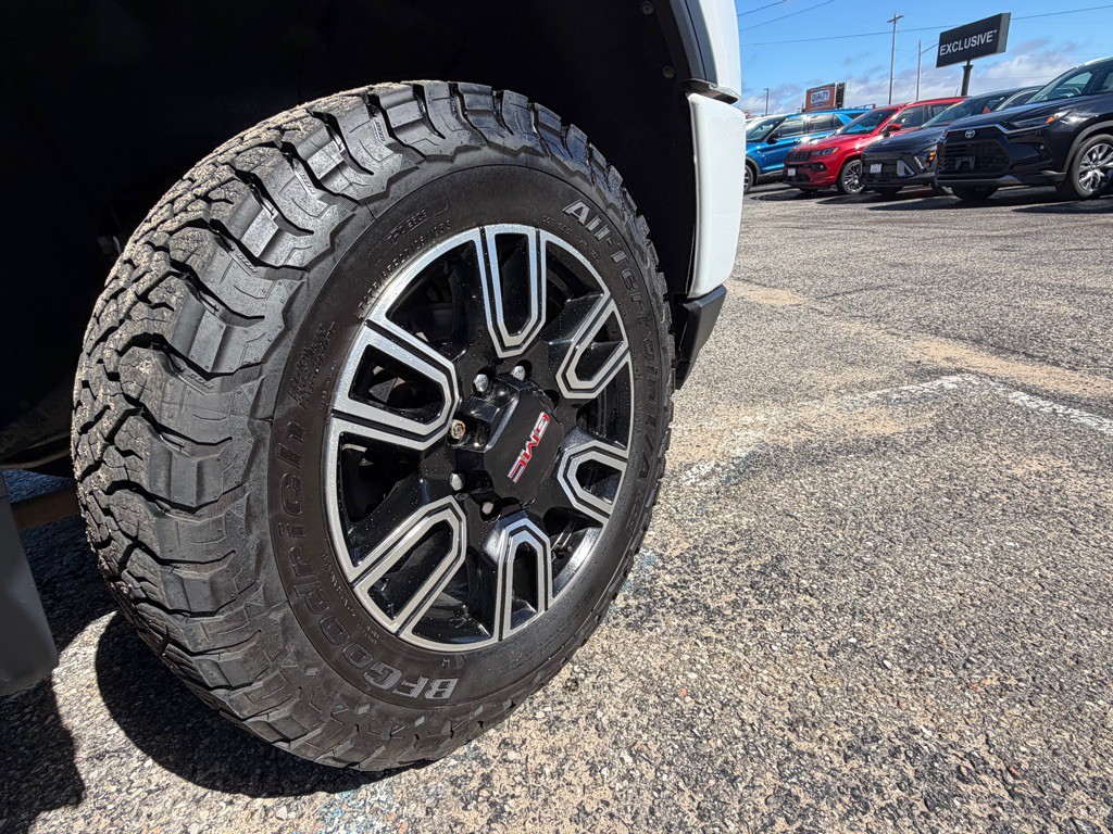 2023 GMC Sierra 2500 Image 81