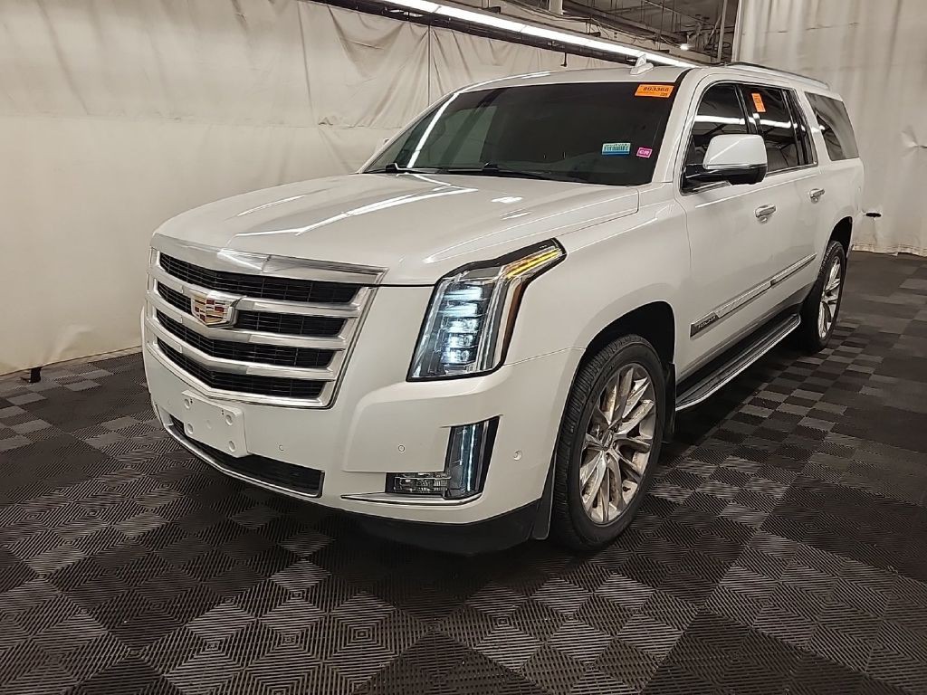 2018 Cadillac Escalade Image 1