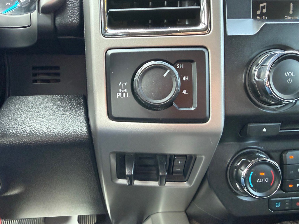 2018 Ford F-250 Image 29