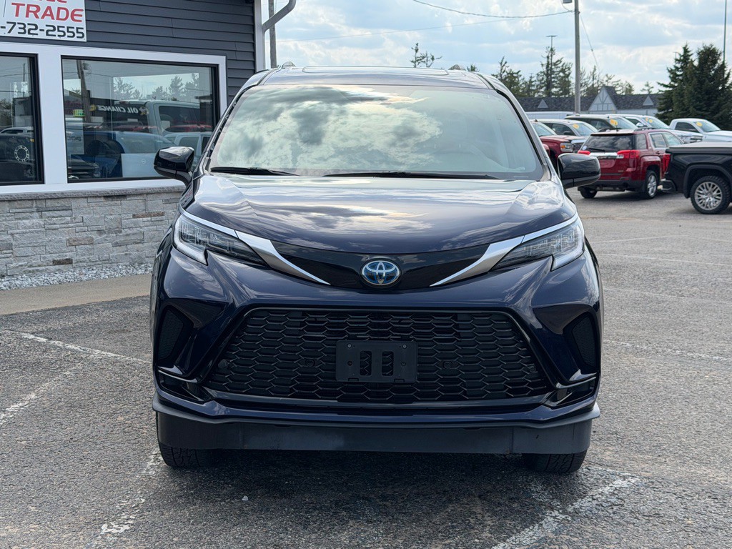 2022 Toyota Sienna Image 8