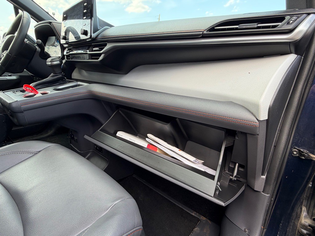 2022 Toyota Sienna Image 50