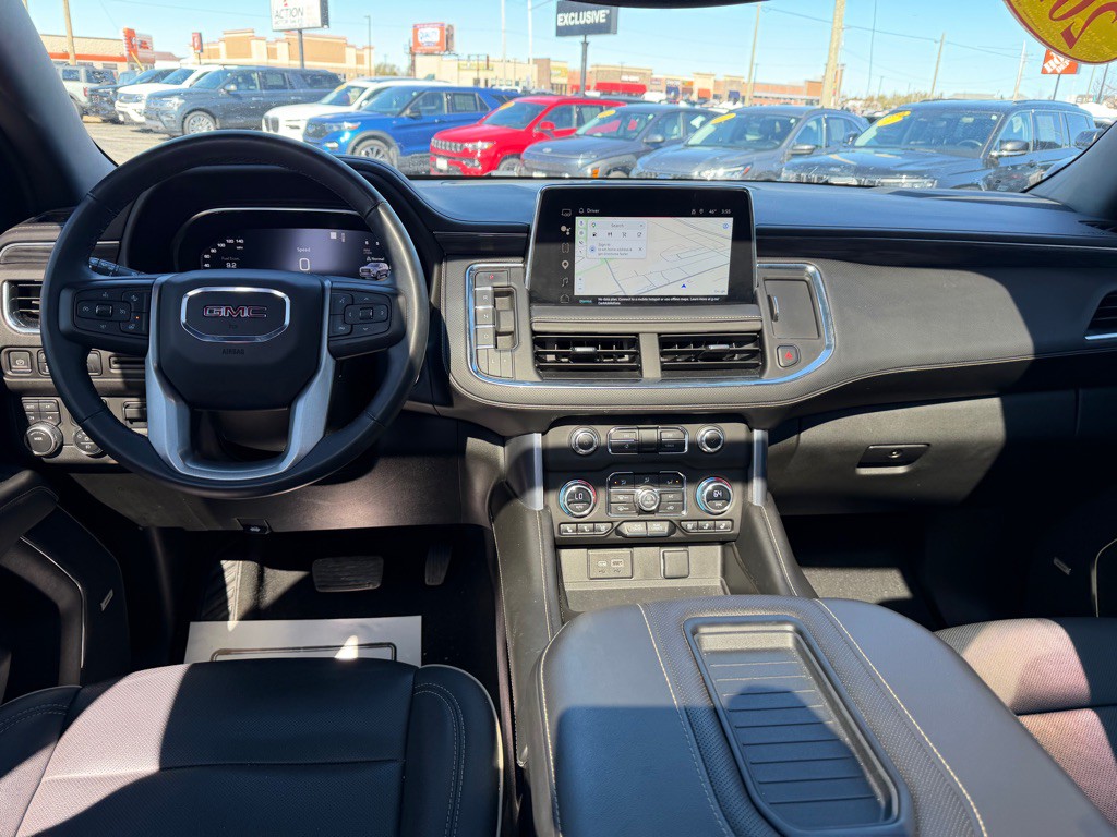 2023 GMC Yukon Image 35