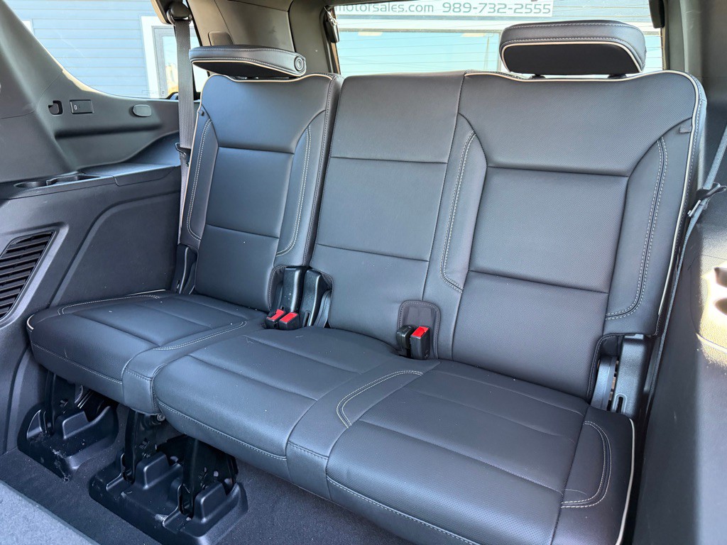 2023 GMC Yukon Image 36