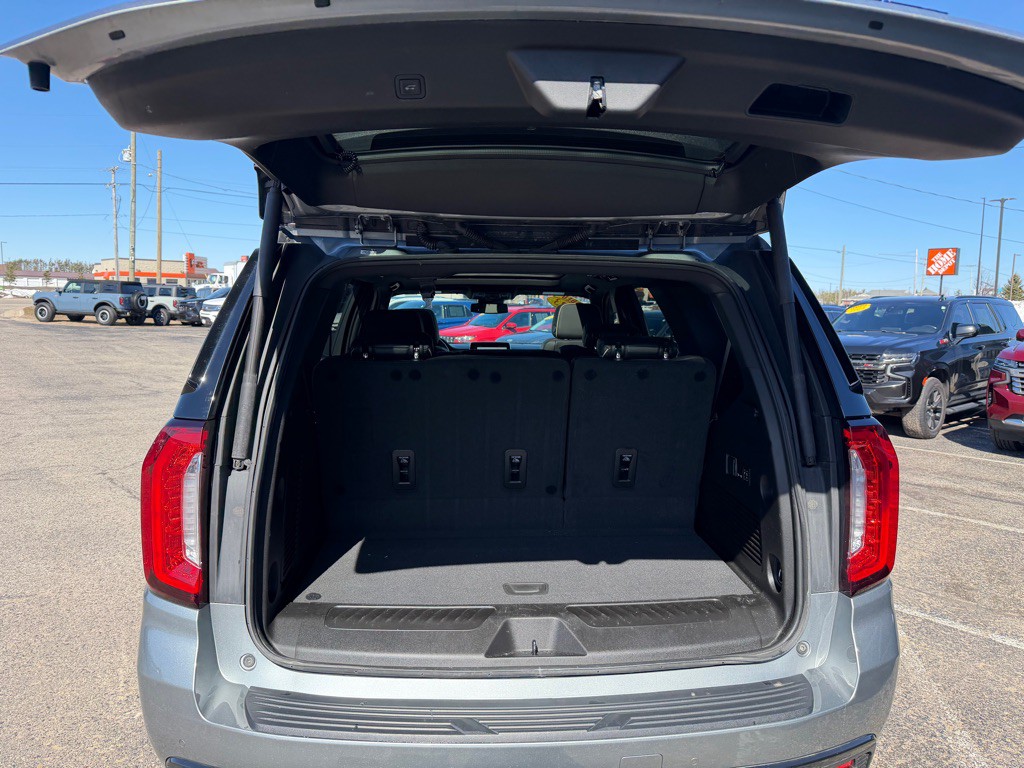 2023 GMC Yukon Image 37