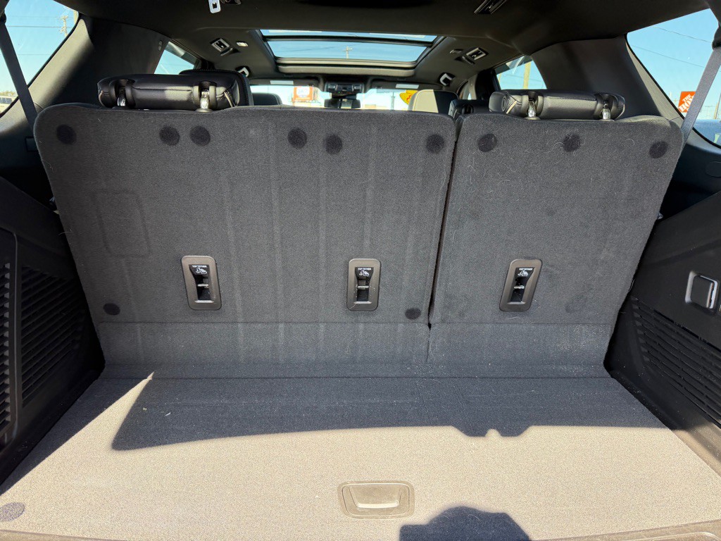 2023 GMC Yukon Image 38