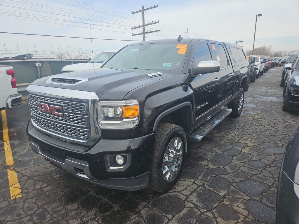 2018 GMC Sierra 2500 Image 1