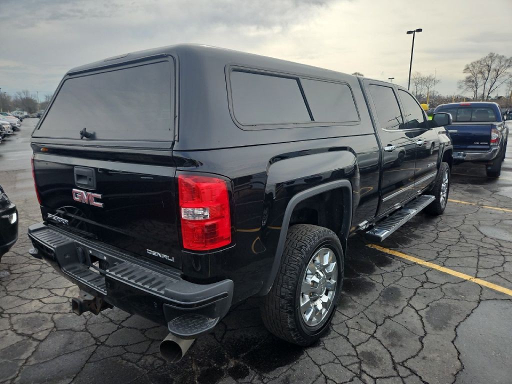 2018 GMC Sierra 2500 Image 3