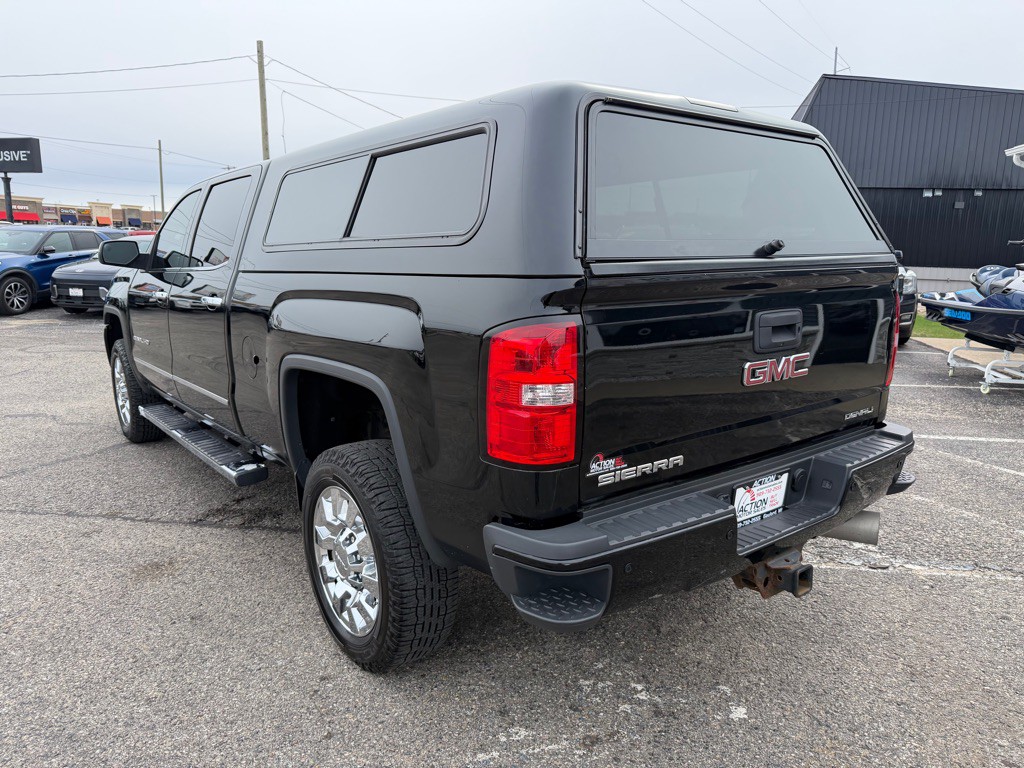 2018 GMC Sierra 2500 Image 3