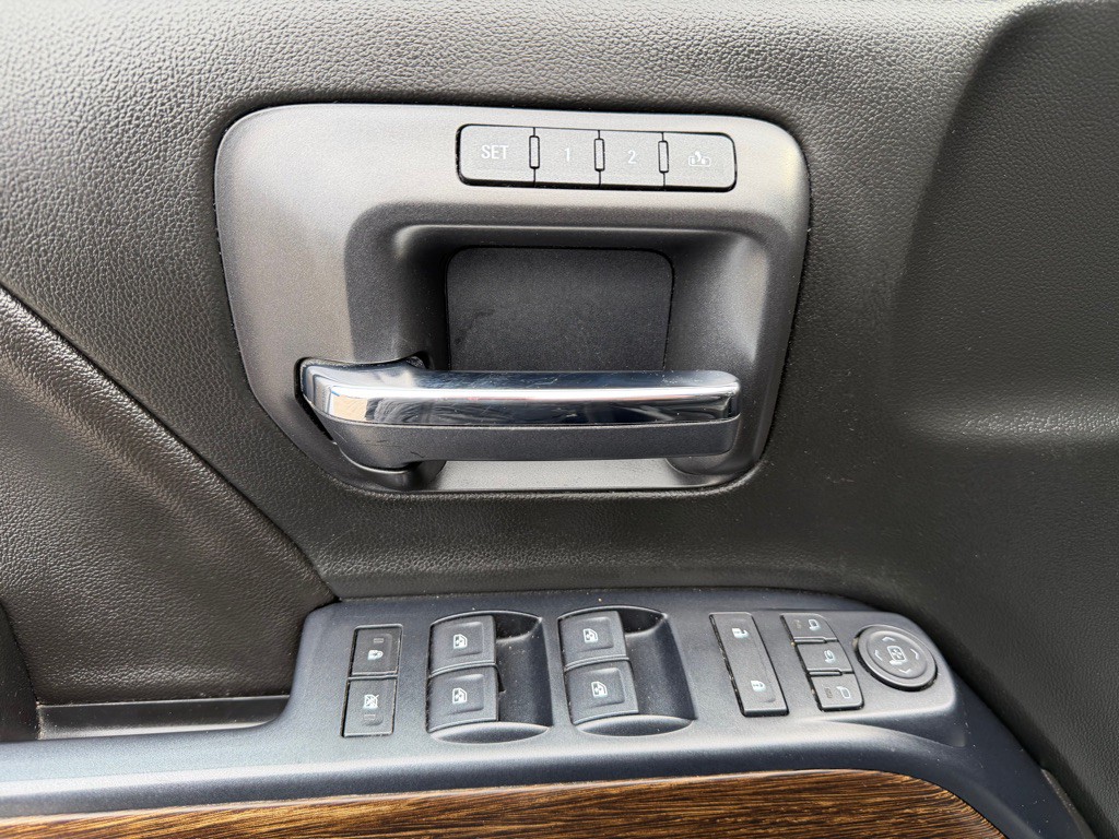 2018 GMC Sierra 2500 Image 13
