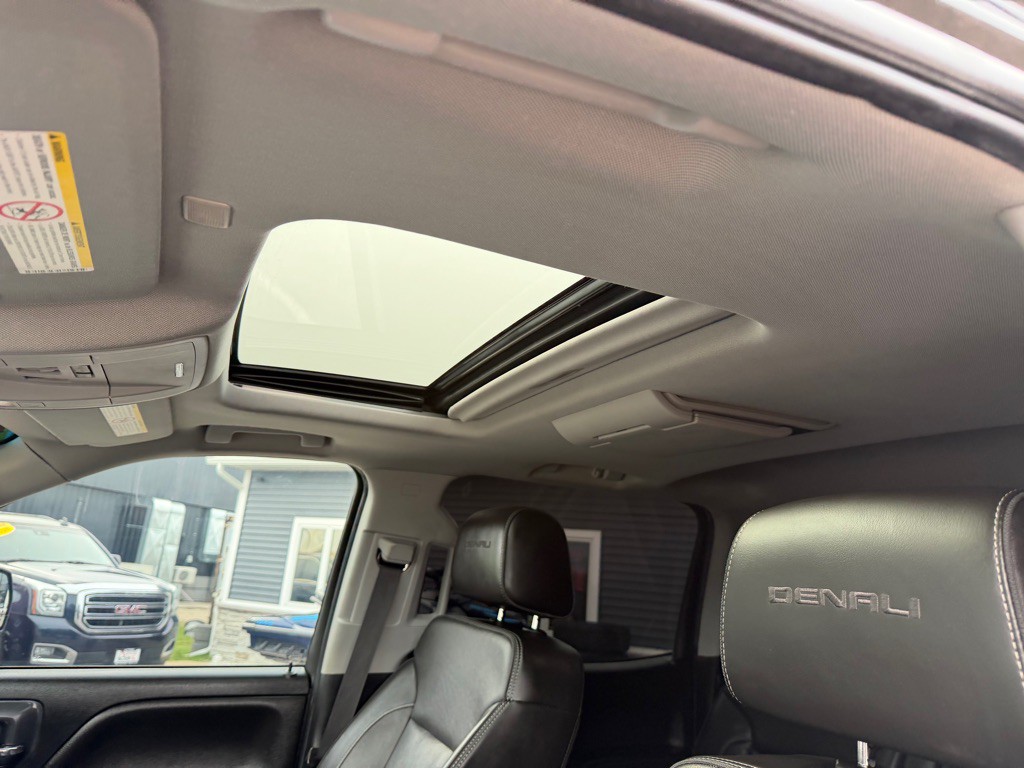 2018 GMC Sierra 2500 Image 17