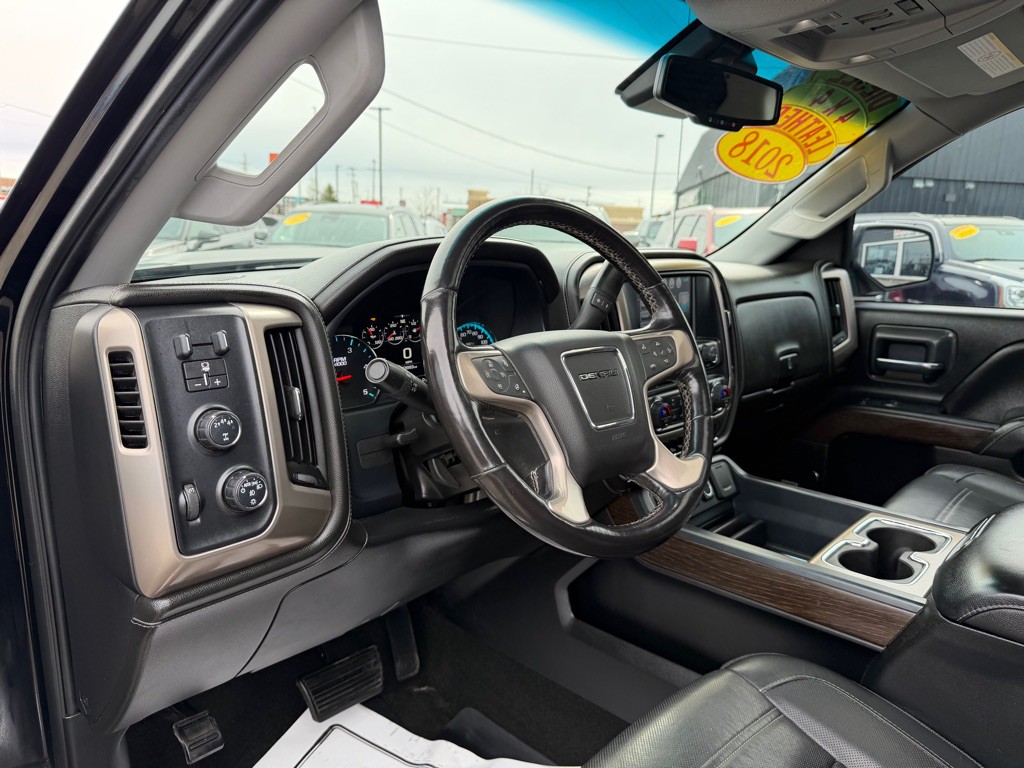2018 GMC Sierra 2500 Image 18