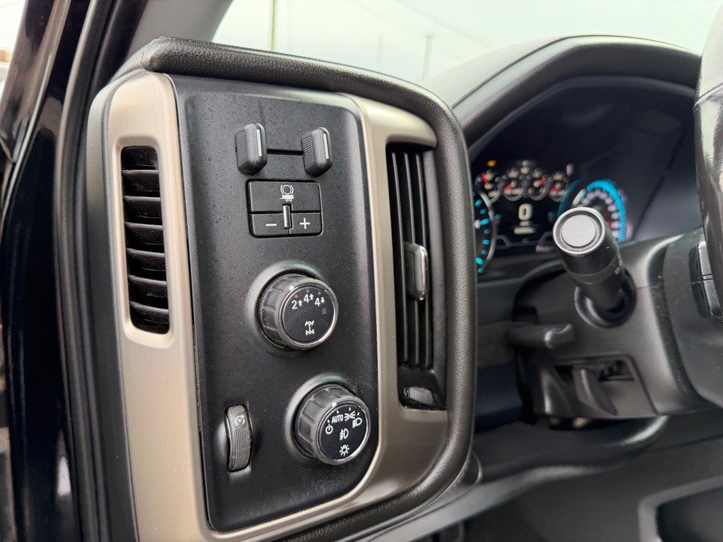 2018 GMC Sierra 2500 Image 19