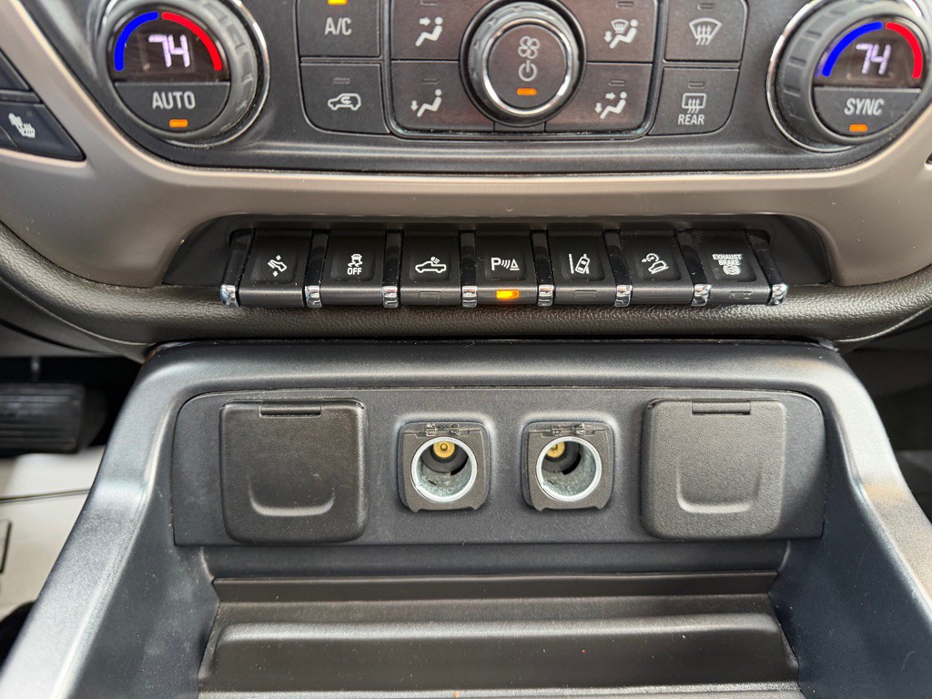 2018 GMC Sierra 2500 Image 29