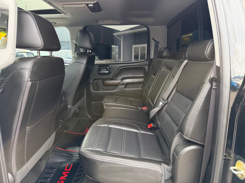 2018 GMC Sierra 2500 Image 38