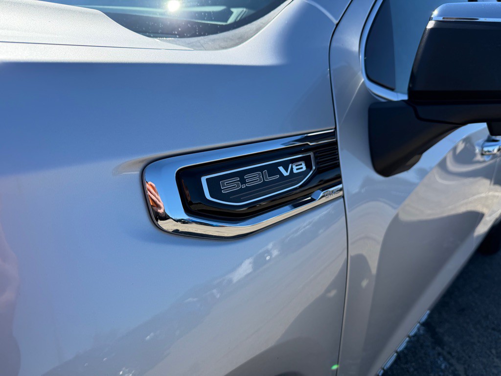 2022 GMC Sierra 1500 Image 9